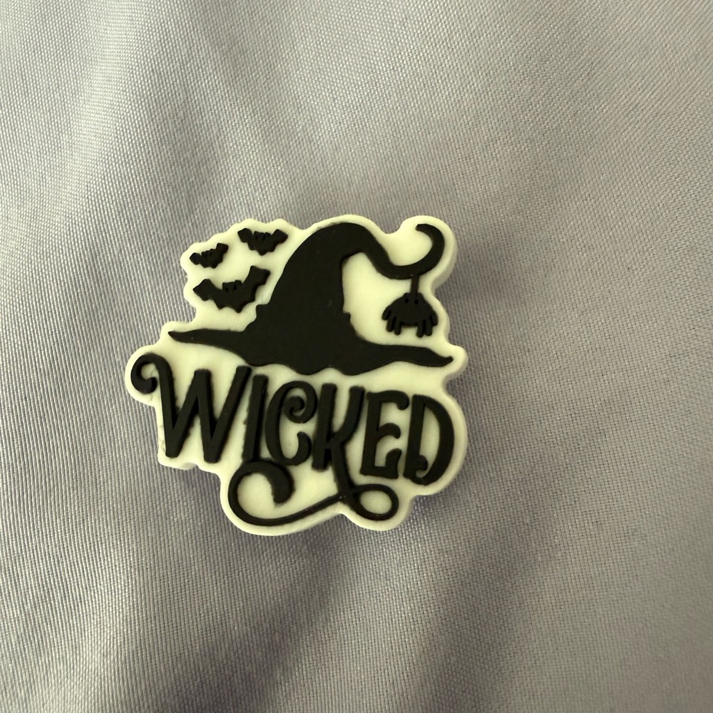 Wicked Witch Hat Enamel Croc Pin